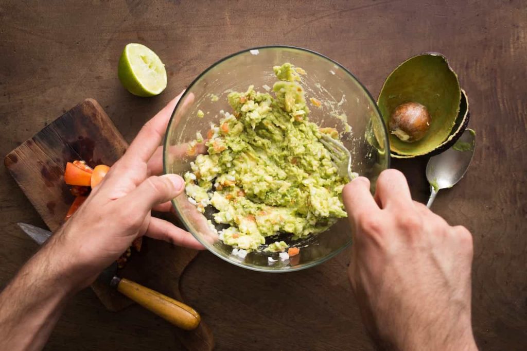 Receta de guacamole casero - Caña Nature